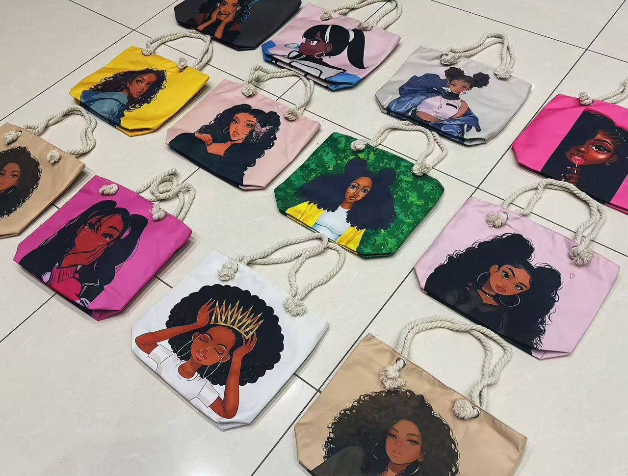 Graphics tote bags